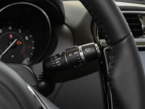 20182.0T 300PS (q)R-SPORT\(yn)(dng) п؅^(q)