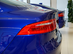 20182.0T 300PS (q)R-SPORT\(yn)(dng) (x)(ji)^