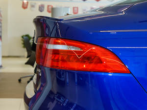 20182.0T 300PS (q)R-SPORT\(yn)(dng) (x)(ji)^