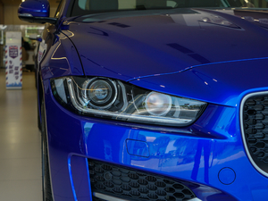 20182.0T 300PS R-SPORT\Ӱ ^