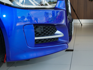 20182.0T 300PS R-SPORT\Ӱ ^