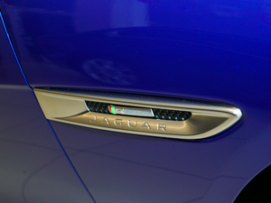 20182.0T 300PS R-SPORT\Ӱ ^