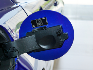 20182.0T 300PS R-SPORT\Ӱ ^