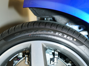 20182.0T 300PS R-SPORT\Ӱ ^