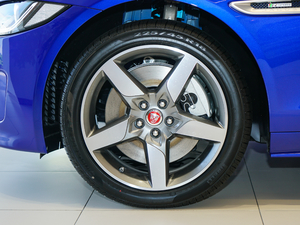 20182.0T 300PS R-SPORT\Ӱ ^