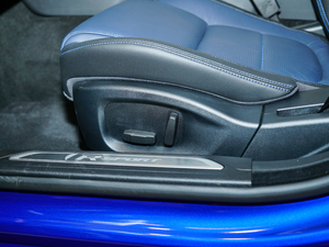 20182.0T 300PS (q)R-SPORT\Ӱ {{(dio)(ji)