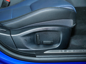 20182.0T 300PS (q)R-SPORT\(yn)(dng) g