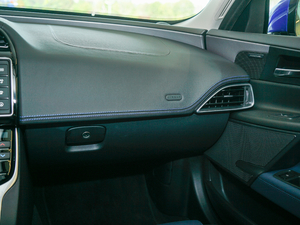 20182.0T 300PS (q)R-SPORT\(yn)(dng) g