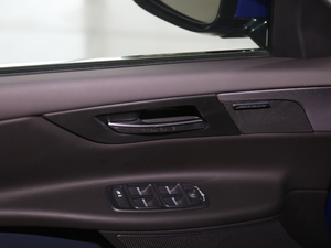 20182.0T 250PS R-SPORT\Ӱ AWD g