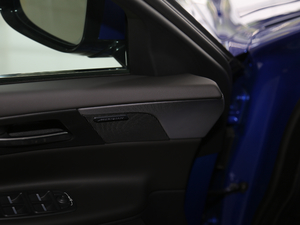 20182.0T 250PS R-SPORT\Ӱ AWD g