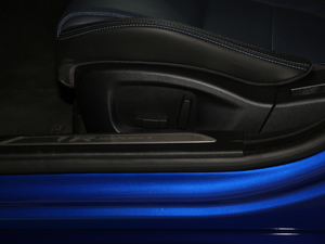 20182.0T 250PS R-SPORT\Ӱ AWD {{