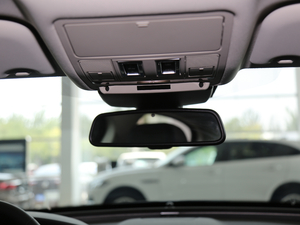 20182.0T 250PS R-SPORT\Ӱ AWD ܇ȺҕR