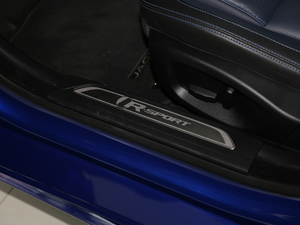 20182.0T 250PS R-SPORT\Ӱ AWD g