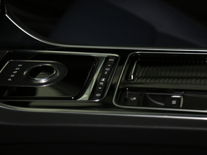 20182.0T 250PS R-SPORT\Ӱ AWD п؅^