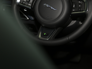 20182.0T 250PS R-SPORT\Ӱ AWD п؅^(q)