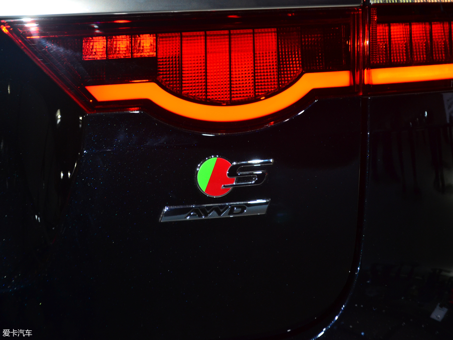 2018ݱXF Sportbrake 380PS S (q)ܰ