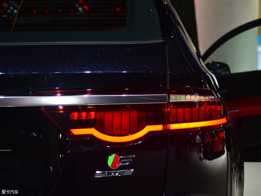 2018ݱXF Sportbrake 380PS S ܰ