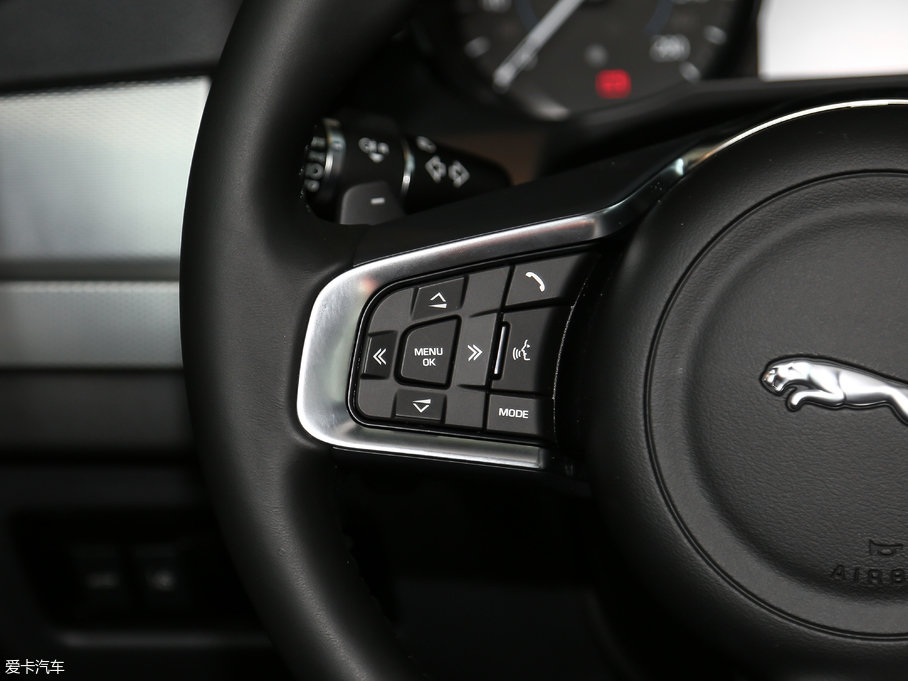 2018ݱXF Sportbrake 250PS LA