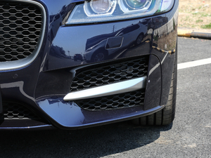 201930t R-SPORT \Ӱ ^