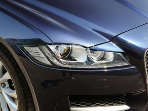 201930t R-SPORT \Ӱ ^