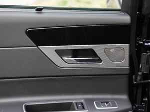 201930t R-SPORT (q)\Ӱ g