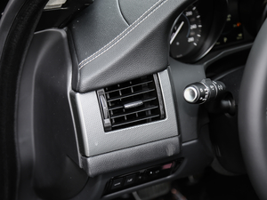 201930t R-SPORT \Ӱ g