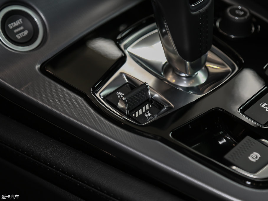 2018ݱF-TYPE 3.0T Ӳ픰