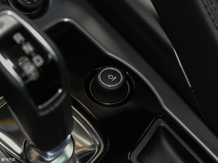 2018ݱF-TYPE 3.0T Ӳ픰