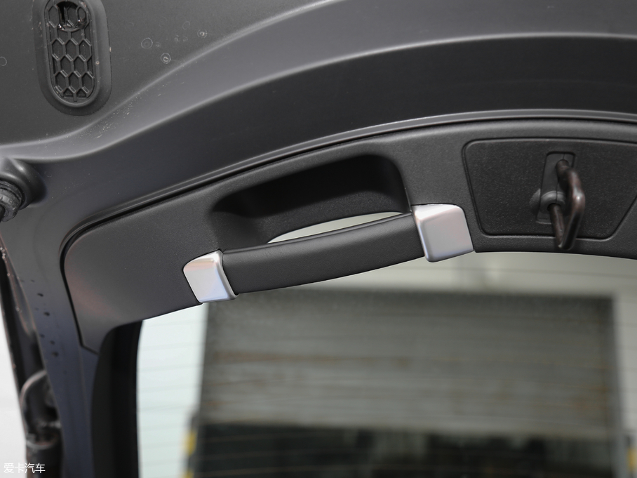 2018ݱF-TYPE 3.0T Ӳ픰