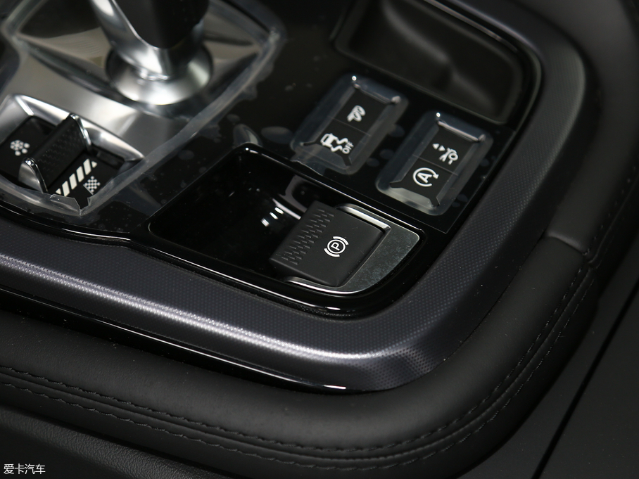 2018ݱF-TYPE 3.0T Ӳ픰