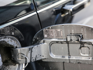 2019250PS R-Dynamic S ^