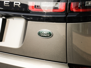 2019380PS R-Dynamic SE ^