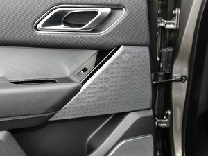 2019380PS R-Dynamic SE g