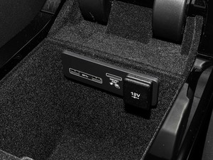 2019380PS R-Dynamic SE g