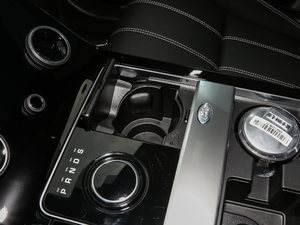 2019380PS R-Dynamic SE g