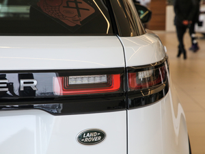 2019250PS R-Dynamic S β