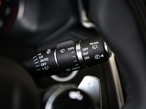 2019250PS R-Dynamic S п؅^