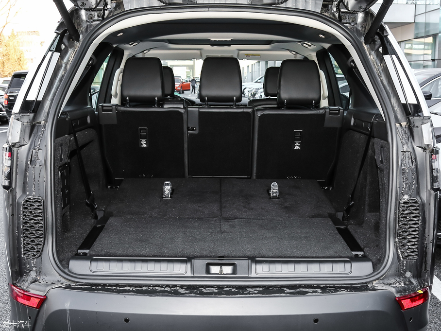 2019l(f)F(xin) 3.0 V6 SE