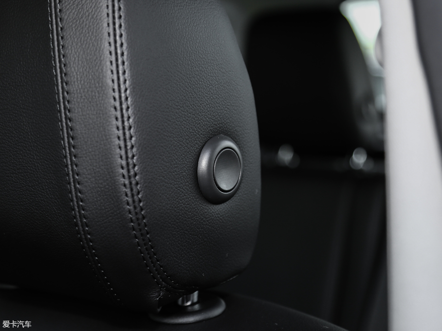 2019l(f)F(xin) 3.0 V6 SE