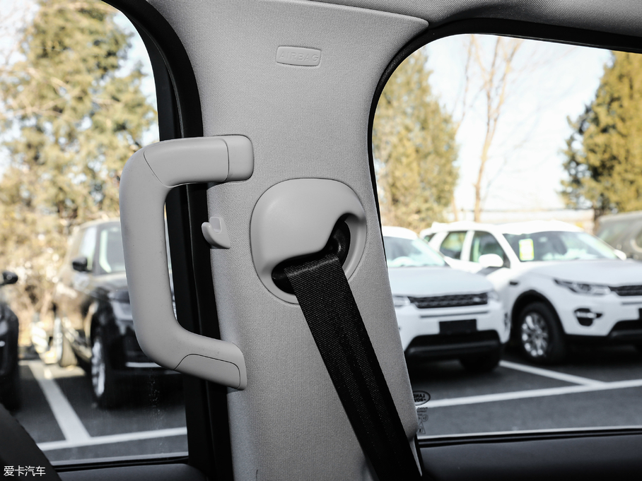 2019l(f)F(xin) 3.0 V6 SE