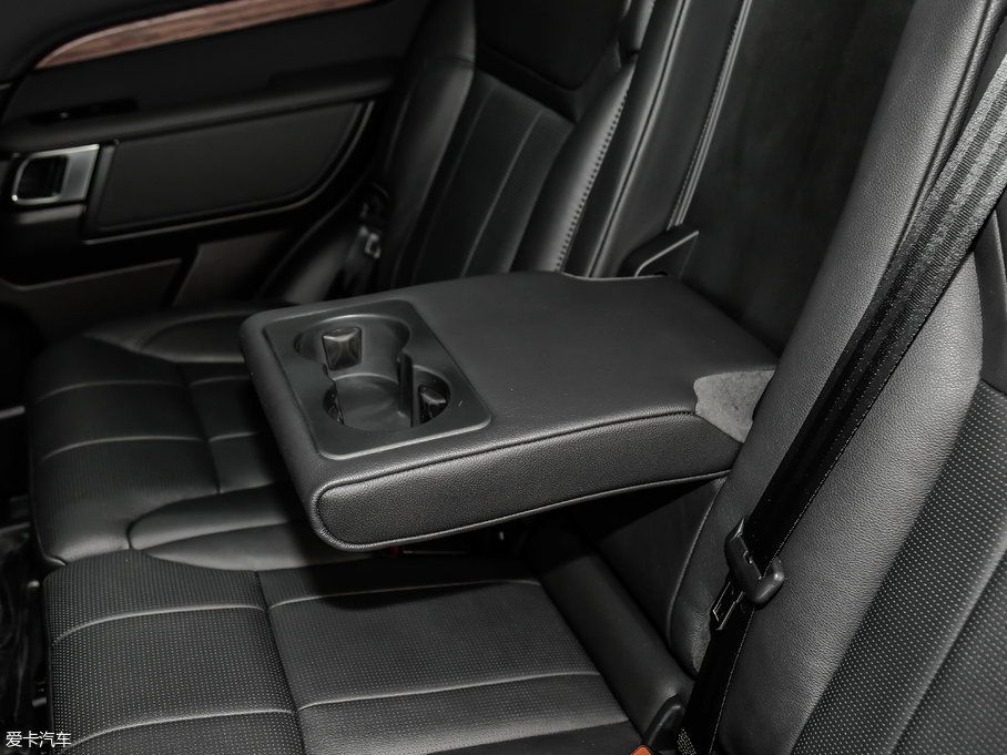 2019l(f)F(xin) 3.0 V6 HSE