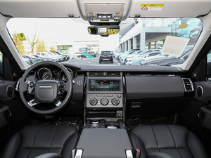 2019款3.0 V6 SE 内饰全景