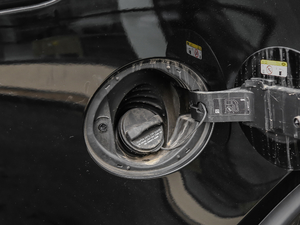 20193.0 V6 HSE (x)(ji)^