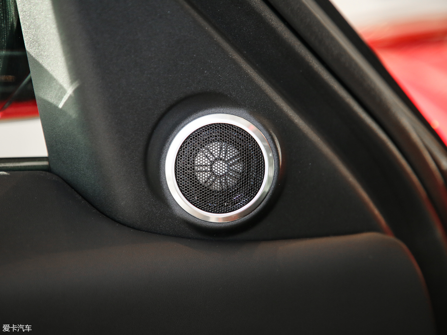 2019\(yn) 3.0 V6 hЄ(chung)DYNAMIC