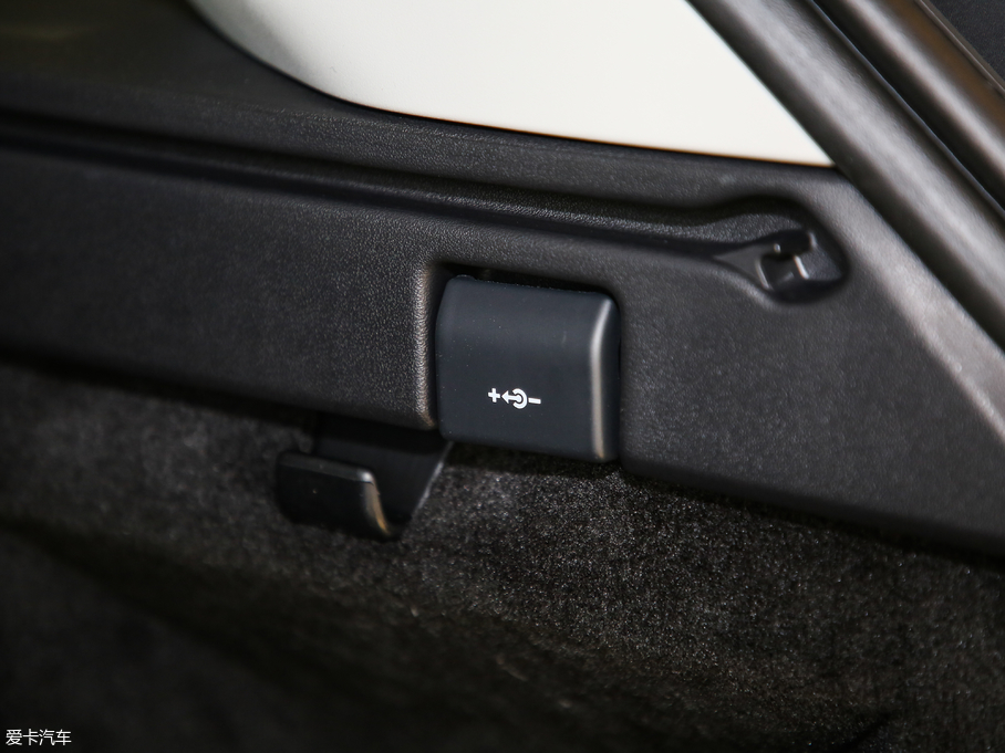 2019\ 3.0 V6 hЄDYNAMIC