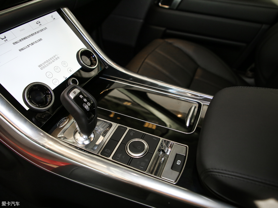 2019\(yn)(dng) 3.0 V6 hЄ(chung)DYNAMIC