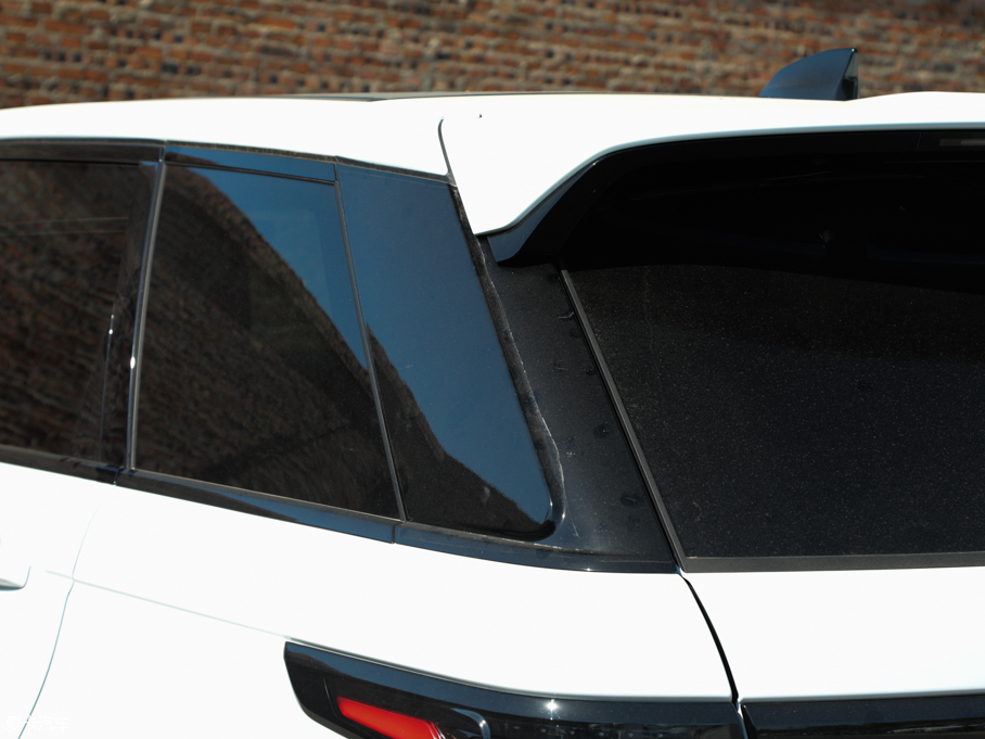 2019\ 3.0 V6 HSE DYNAMIC