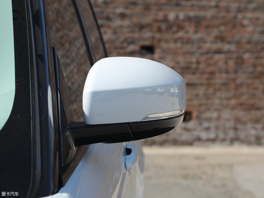 2019\ 3.0 V6 HSE DYNAMIC