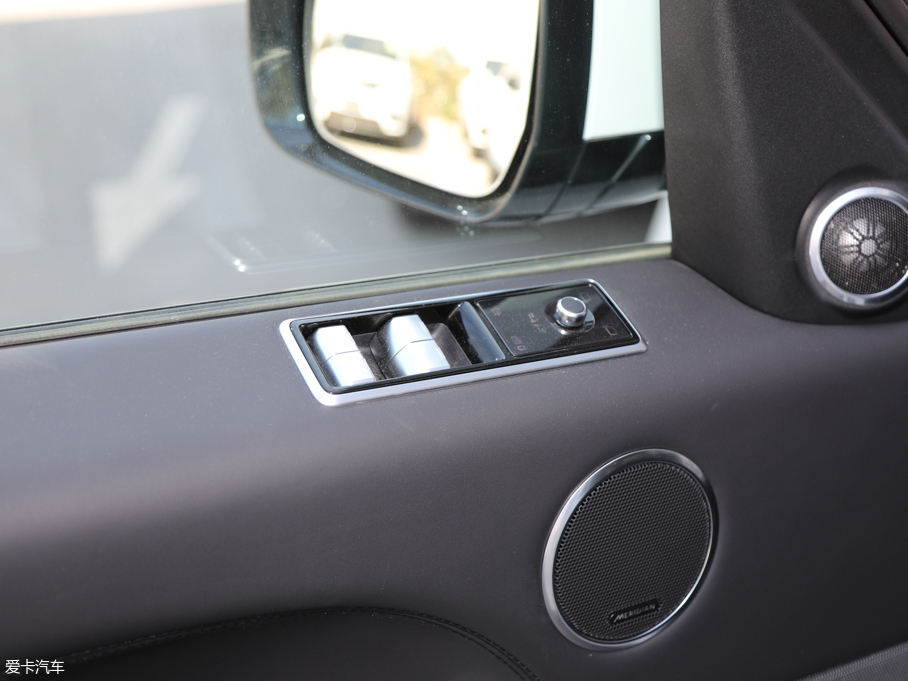 2019����\�� 3.0 V6 HSE DYNAMIC