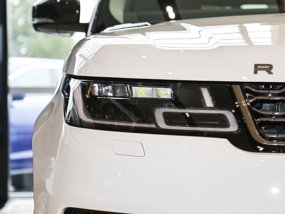 2019\ 3.0 L6 HSE DYNAMIC